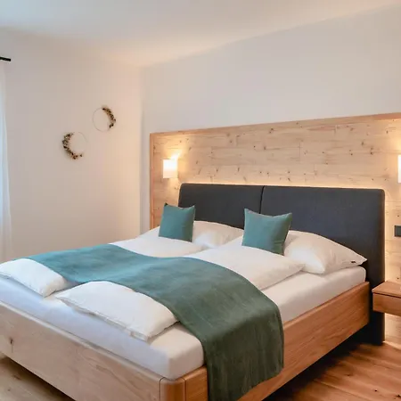 Farmház Sunnhof Oberhofen am Irrsee